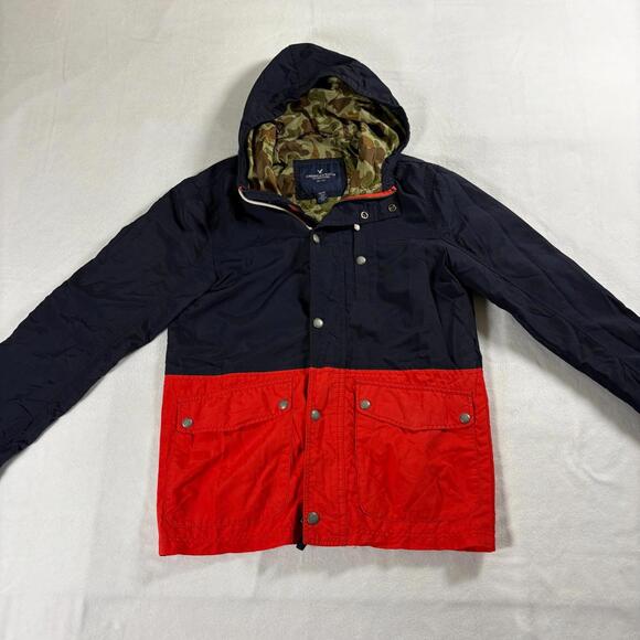 American Eagle Outfitters Jackets & Blazers - American Eagle Hooded Jacket XS Colorblock Red Navy Camo Lined Streetwear